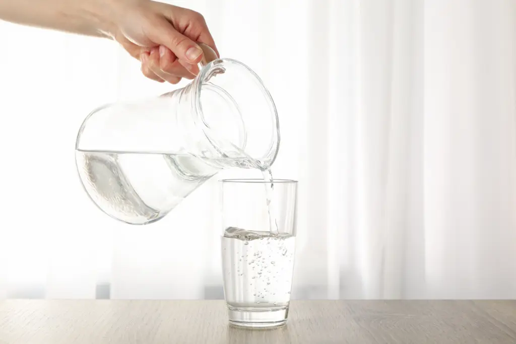 pouring purified fresh water from the jug in glass 2025 03 25 05 31 50 utc 1024x683 pouring purified fresh water from the jug in glass 2025 03 25 05 31 50 utc 1024x683